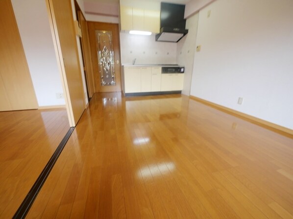 グリーンライトの物件内観写真